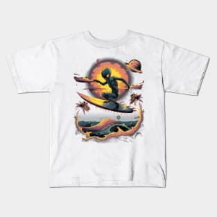 Alien surfing 88070 Kids T-Shirt